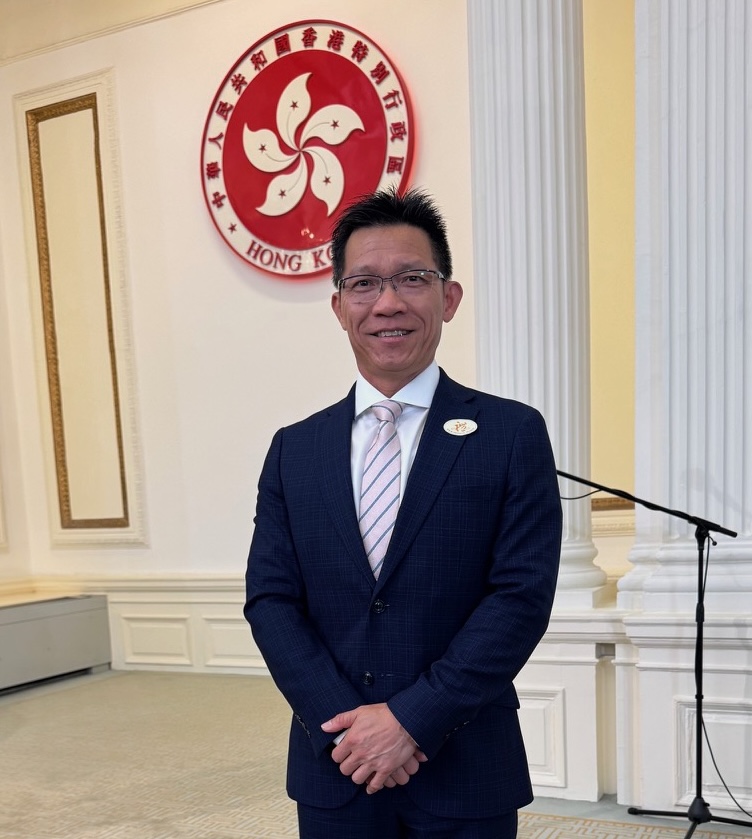 朱偉林校長